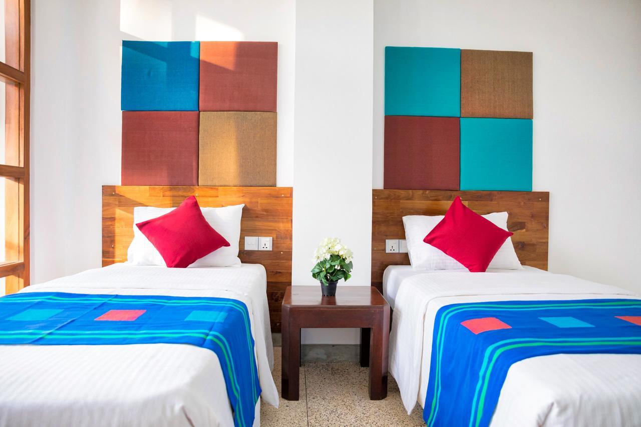 ซี1 โคลอมโบ ฟอร์ต Hotel ภายนอก รูปภาพ